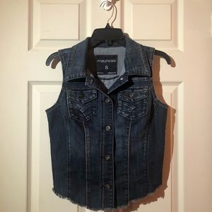 Jean Vest